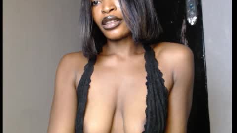 Snapshot of sweetxxboobsx chatting on 02/11/26, 10:42 sweetxxboobsx online show from 02/11/26, 10:42