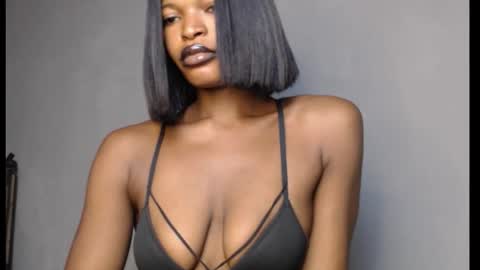 Snapshot of sweetxxboobsx chatting on 03/01/26, 08:16 sweetxxboobsx online show from 03/01/26, 08:16