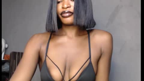 Snapshot of sweetxxboobsx chatting on 03/06/26, 08:33 sweetxxboobsx online show from 03/06/26, 08:33