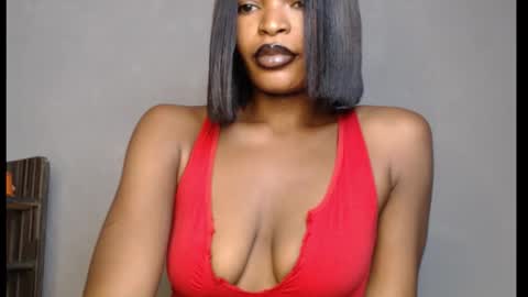 Snapshot of sweetxxboobsx chatting on 03/16/26, 08:29 sweetxxboobsx online show from 03/16/26, 08:29