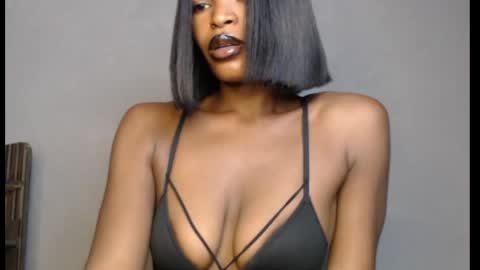 Snapshot of sweetxxboobsx chatting on 03/17/26, 07:44 sweetxxboobsx online show from 03/17/26, 07:44