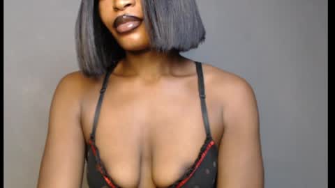 Snapshot of sweetxxboobsx chatting on 03/21/26, 08:19 sweetxxboobsx online show from 03/21/26, 08:19