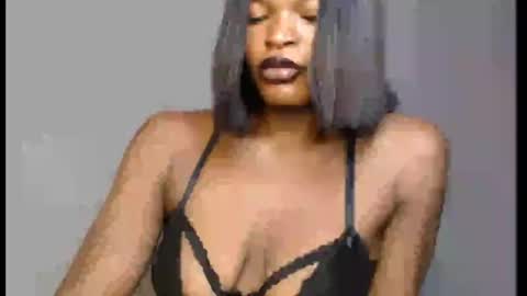 Snapshot of sweetxxboobsx chatting on 03/22/26, 08:29 sweetxxboobsx online show from 03/22/26, 08:29