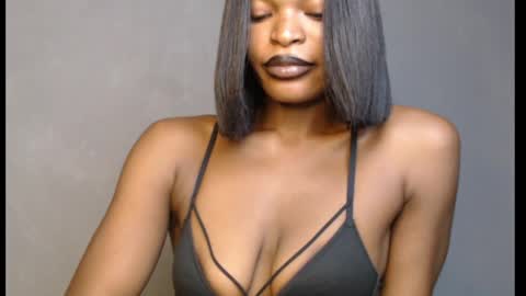 Snapshot of sweetxxboobsx chatting on 03/30/26, 08:59 sweetxxboobsx online show from 03/30/26, 08:59