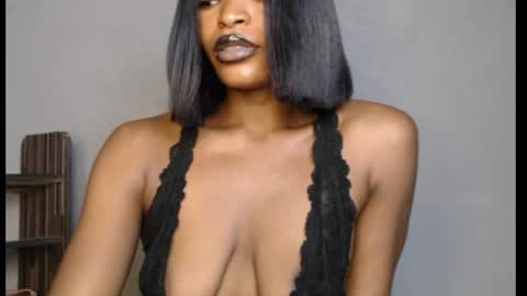 Snapshot of sweetxxboobsx chatting on 04/06/26, 08:15 sweetxxboobsx online show from 04/06/26, 08:15