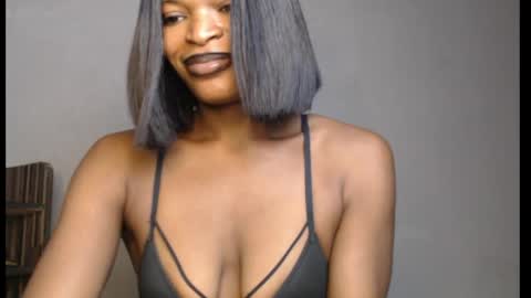 Snapshot of sweetxxboobsx chatting on 04/09/26, 07:36 sweetxxboobsx online show from 04/09/26, 07:36