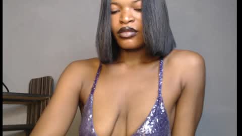 Snapshot of sweetxxboobsx chatting on 04/18/26, 08:07 sweetxxboobsx online show from 04/18/26, 08:07