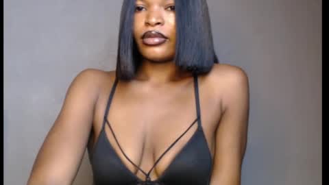 Snapshot of sweetxxboobsx chatting on 05/05/26, 08:11 sweetxxboobsx online show from 05/05/26, 08:11