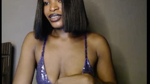 Snapshot of sweetxxboobsx chatting on 05/14/26, 08:21 sweetxxboobsx online show from 05/14/26, 08:21