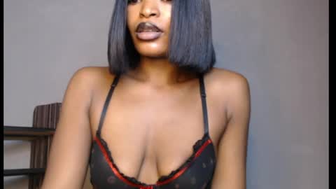 Snapshot of sweetxxboobsx chatting on 05/20/26, 07:47 sweetxxboobsx online show from 05/20/26, 07:47