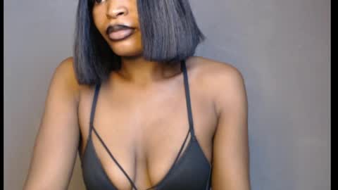 Snapshot of sweetxxboobsx chatting on 05/23/26, 09:02 sweetxxboobsx online show from 05/23/26, 09:02