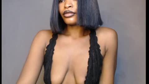 Snapshot of sweetxxboobsx chatting on 05/28/26, 10:45 sweetxxboobsx online show from 05/28/26, 10:45