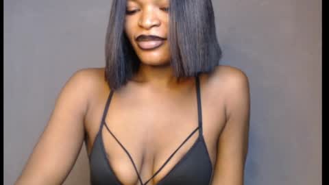 Snapshot of sweetxxboobsx chatting on 06/05/26, 07:47 sweetxxboobsx online show from 06/05/26, 07:47