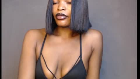 Snapshot of sweetxxboobsx chatting on 06/24/26, 08:35 sweetxxboobsx online show from 06/24/26, 08:35