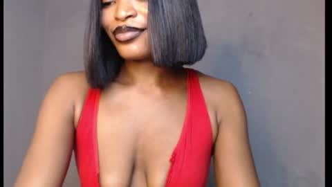 Snapshot of sweetxxboobsx chatting on 06/27/26, 02:55 sweetxxboobsx online show from 06/27/26, 02:55