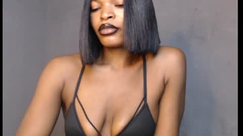 Snapshot of sweetxxboobsx chatting on 07/04/26, 08:31 sweetxxboobsx online show from 07/04/26, 08:31