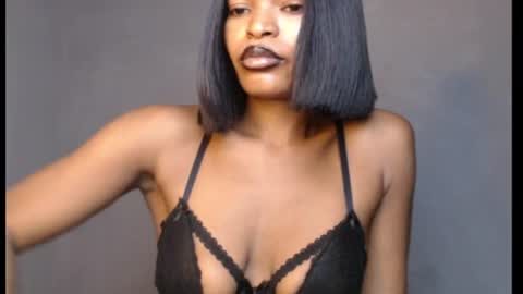 Snapshot of sweetxxboobsx chatting on 07/14/26, 03:18 sweetxxboobsx online show from 07/14/26, 03:18