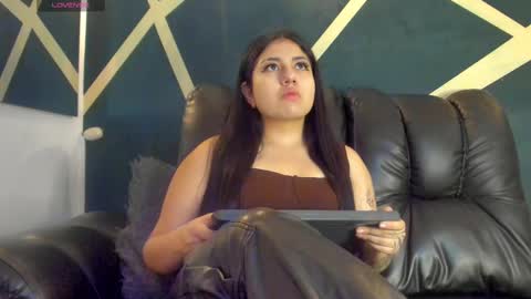 Ashley 3 online show from 02/22/25, 12:08