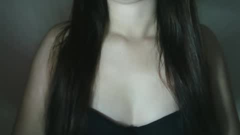 sweety_princess15 online show from 09/09/25, 04:28