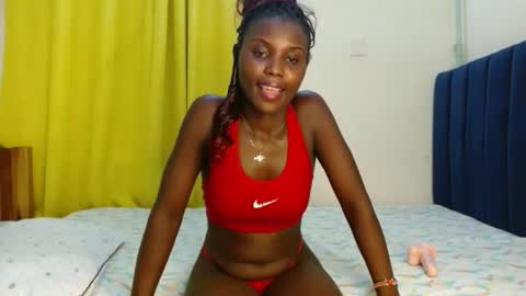 Snapshot of sweety_spixxy chatting on 03/11/26, 03:29 Dolly online show from 03/11/26, 03:29
