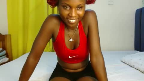 Snapshot of sweety_spixxy chatting on 03/16/26, 08:35 Dolly online show from 03/16/26, 08:35