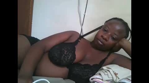 sweetyass25 online show from 09/25/25, 06:06