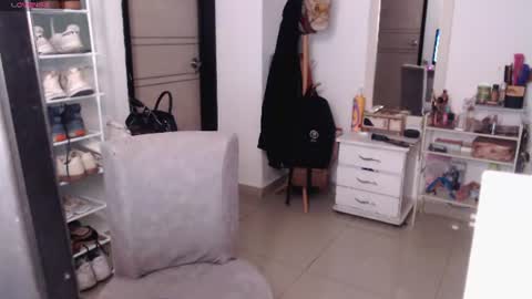 yaya online show from 06/21/26, 12:13