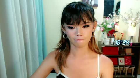 Snapshot of sweetytrannygirlxx chatting on 06/14/26, 02:24 Megan online show from 06/14/26, 02:24