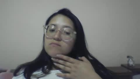 sweetyypeach online show from 12/20/24, 03:47