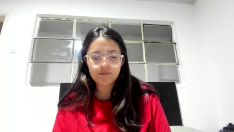 sweetyypeach online show from 02/15/25, 05:19