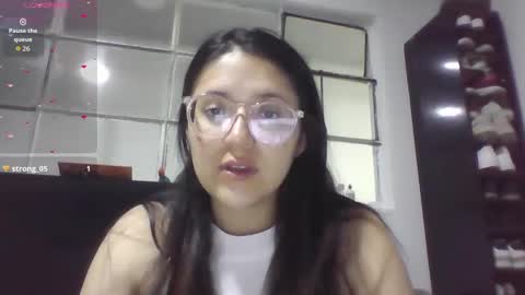 sweetyypeach online show from 09/14/25, 02:00