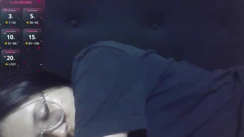 sweetyypeach online show from 10/09/25, 05:05