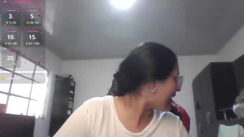 sweetyypeach online show from 10/16/25, 07:15