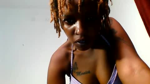 sweetz_candice online show from 05/19/26, 05:41