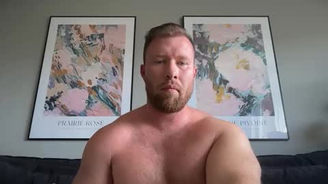 Snapshot of swekingxx chatting on 05/25/26, 02:12 swekingxx online show from 05/25/26, 02:12