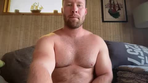 Snapshot of swekingxx chatting on 06/01/26, 01:02 swekingxx online show from 06/01/26, 01:02