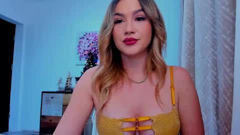 Ecaterina online show from 12/18/25, 11:22