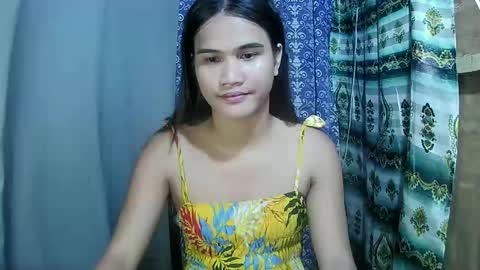 Snapshot of swettie_rhea chatting on 01/07/26, 02:52 Rhea online show from 01/07/26, 02:52