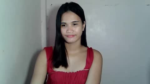 Snapshot of swettie_rhea chatting on 03/26/26, 10:59 Rhea online show from 03/26/26, 10:59