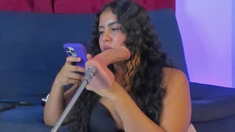 Snapshot of swetty_loverss chatting on 01/31/26, 10:52 tina 3 online time from 9 to 4 online show from 01/31/26, 10:52