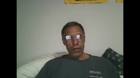 Snapshot of swimmerbod2495 chatting on 05/07/26, 02:50 swimmerbod2495 online show from 05/07/26, 02:50