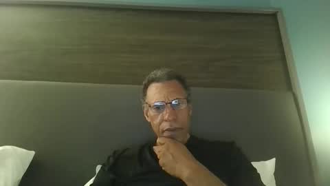 Snapshot of swimmerbod2495 chatting on 05/16/26, 07:05 swimmerbod2495 online show from 05/16/26, 07:05