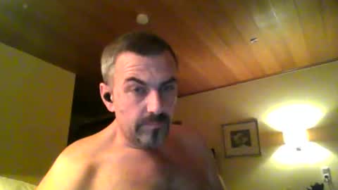 swinger_men_austria online show from 10/21/25, 07:47