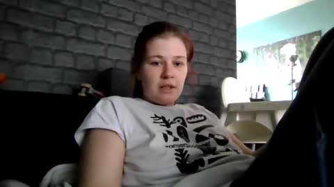 Snapshot of swingstuff chatting on 02/10/25, 01:11 kinky gets hard online show from 02/10/25, 01:11