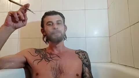 swiss fuucker 86 online show from 09/14/25, 11:26