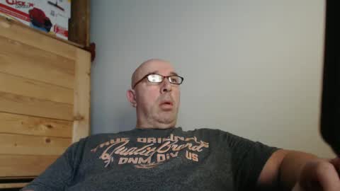 swissscooby55 online show from 01/26/25, 07:32