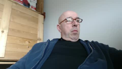 swissscooby55 online show from 03/12/25, 07:57