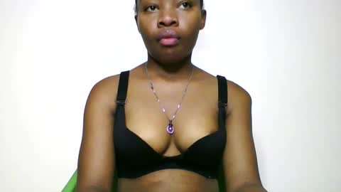 Snapshot of swit_candy chatting on 03/25/26, 11:38 Candy online show from 03/25/26, 11:38