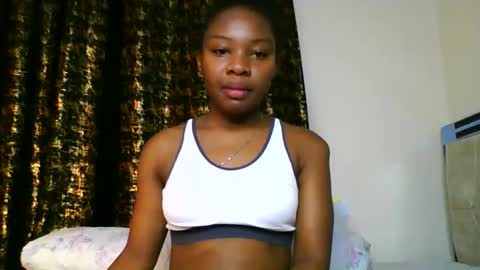 Snapshot of swit_candy chatting on 04/05/26, 12:52 Candy online show from 04/05/26, 12:52