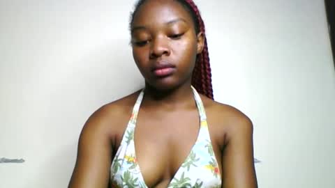 Snapshot of swit_candy chatting on 05/05/26, 12:35 Candy online show from 05/05/26, 12:35